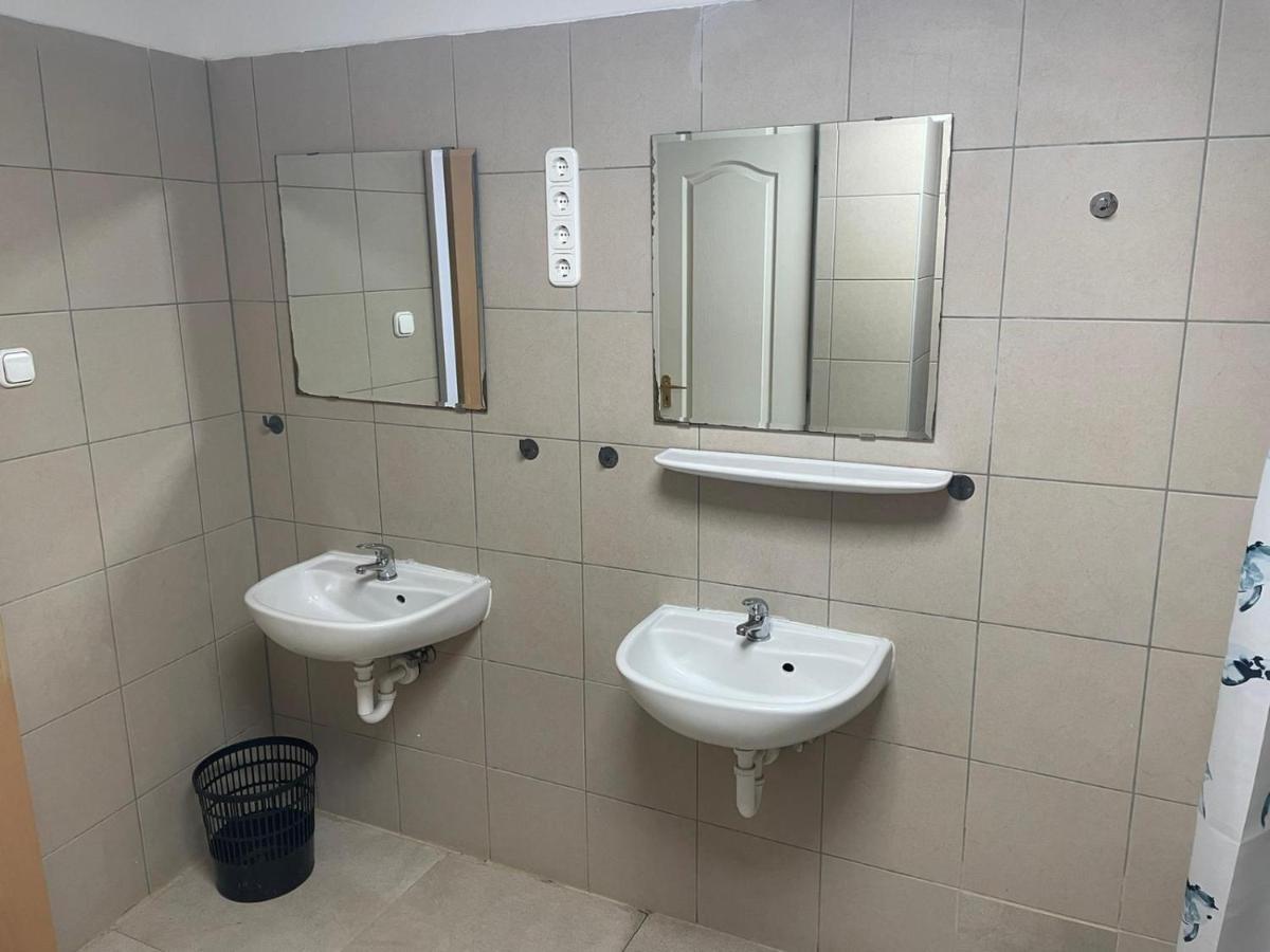 Viola Hostel Budapešť Exteriér fotografie