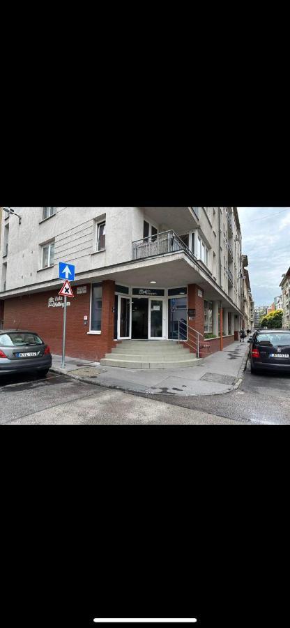 Viola Hostel Budapešť Exteriér fotografie